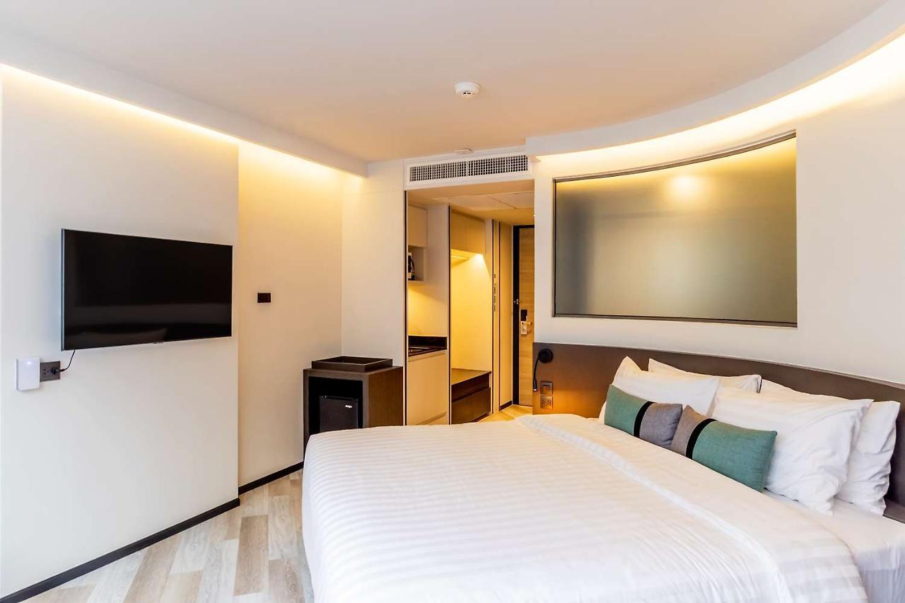 Seekers Finders Rama IV Hotel Surestay Collection By BW Bangkok Exterior foto