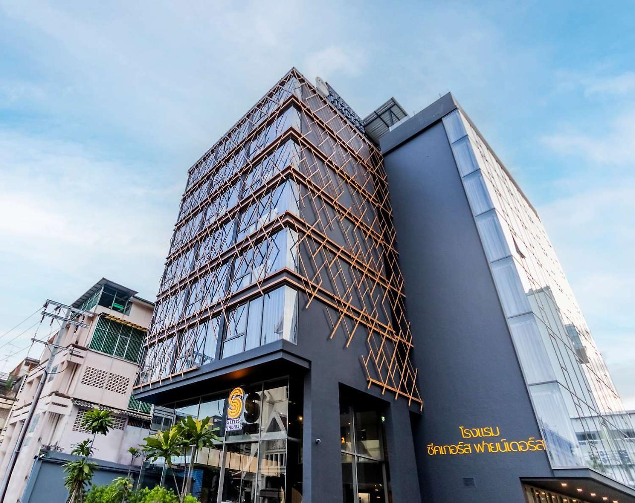 Seekers Finders Rama IV Hotel Surestay Collection By BW Bangkok Exterior foto